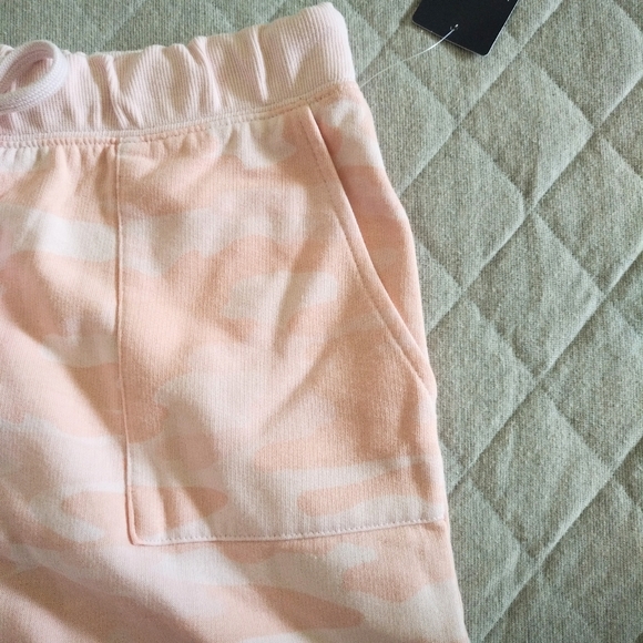 Lucky🍀 Brand Pink Camouflage Lounge Shorts - Picture 3 of 12